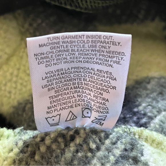 Sesame Street Oscar the Grouch Oversized Hooded Sweatshirt - Size Small - Picture 13 of 13